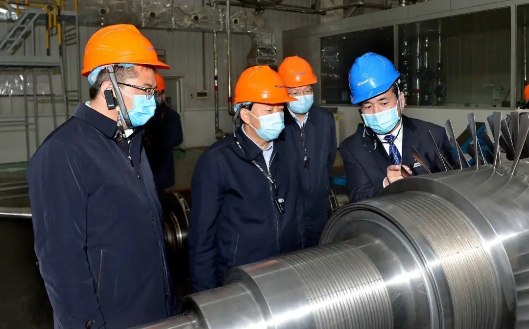 西安市人大常委会党组书记、主任胡润泽深入陕鼓调研指导疫情防控及复工复产工作